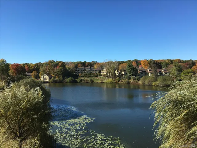 $6,400 | 905 Oakridge Cmns, South Salem, NY 10590