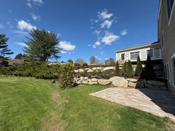$6,400 | 905 Oakridge Cmns, South Salem, NY 10590