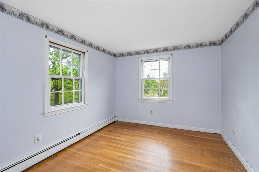 104 Meadowview Road North Andover, MA 01845 - Photo 20 of 42 Gallery Image 20