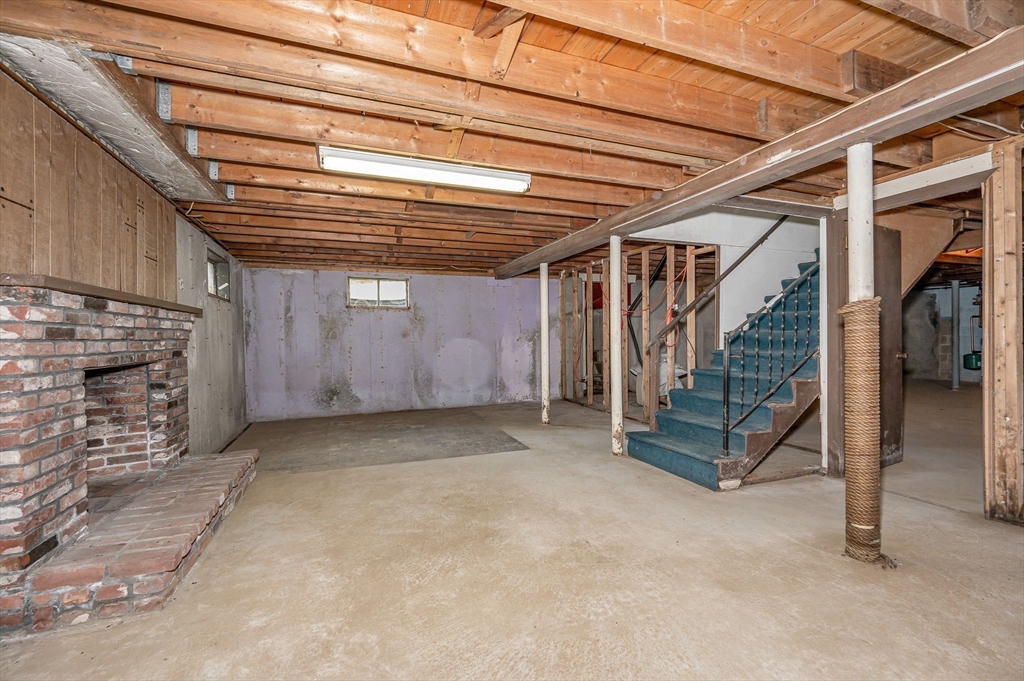 104 Meadowview Road North Andover, MA 01845 - Photo 28 of 42 Gallery Image 28