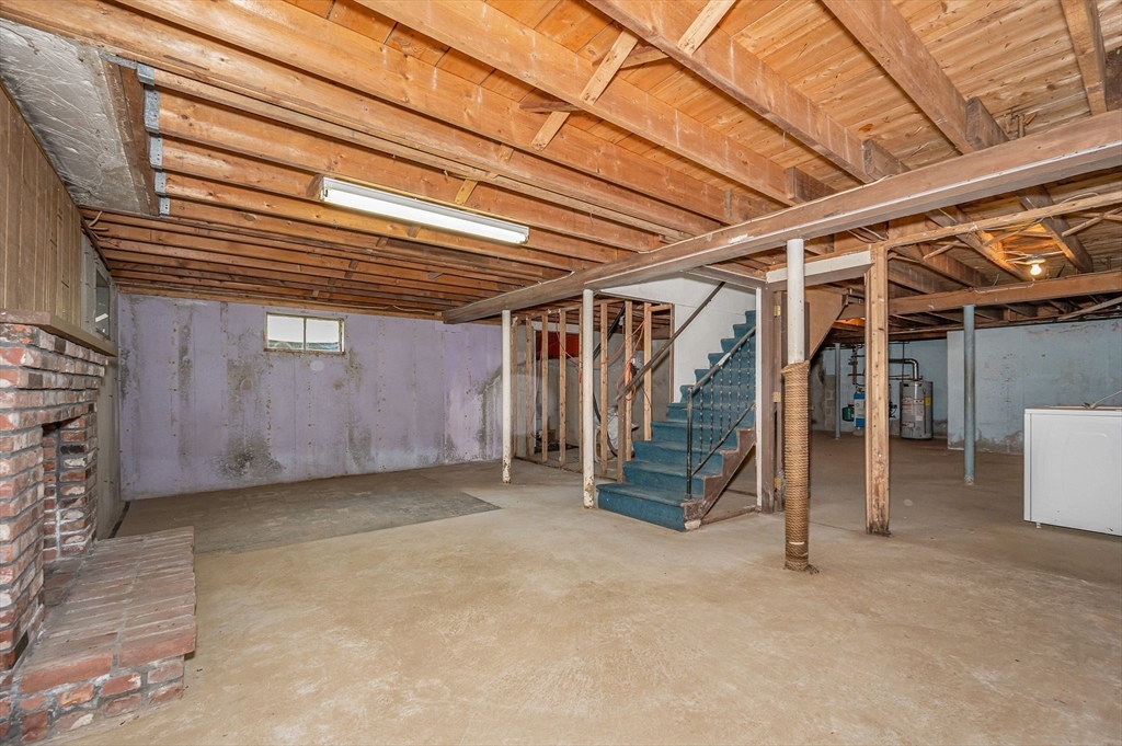 104 Meadowview Road North Andover, MA 01845 - Photo 29 of 42 Gallery Image 29