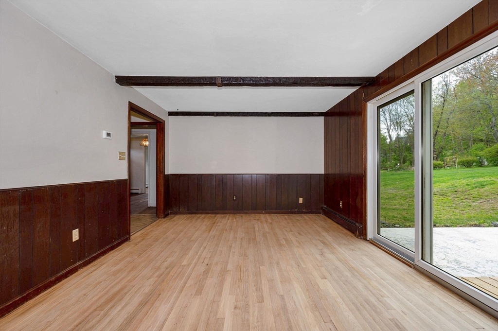 104 Meadowview Road North Andover, MA 01845 - Photo 4 of 42 Gallery Image 4