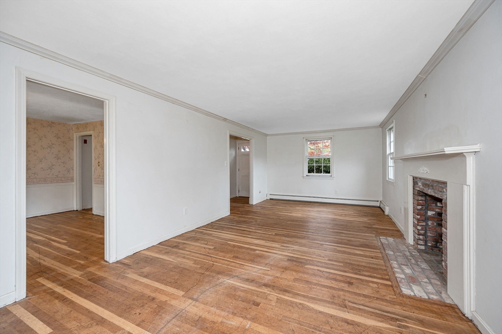 104 Meadowview Road North Andover, MA 01845 - Photo 10 of 42 Gallery Image 10