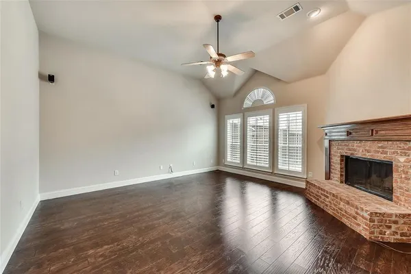$2,750 | 34 Painted Rock Court, Frisco, TX 75033