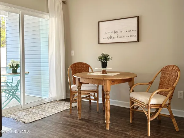 $1,700 | 8 Catalina Circle, Swansboro, NC 28584