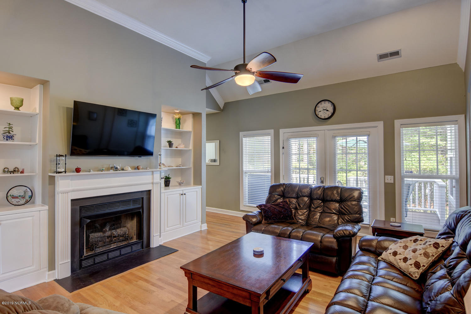 4225 Cravens Point Road Wilmington, NC 28409 - Photo 4 of 50 4225 Cravens Point Rd-large-008-2-DSC 58