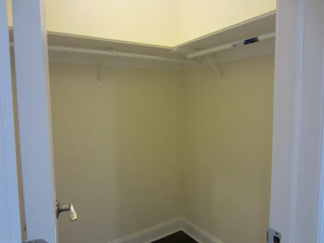 $2,250 | 22 Lasatta Avenue, Unit 2A, Englishtown, NJ 07726