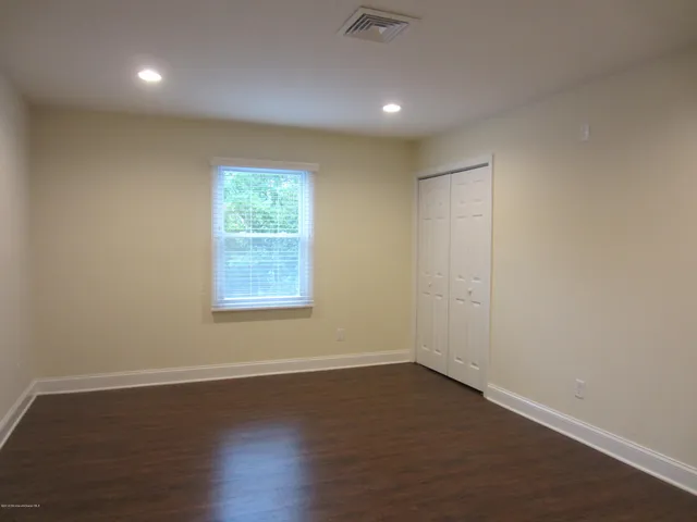 $2,250 | 22 Lasatta Avenue, Unit 2A, Englishtown, NJ 07726