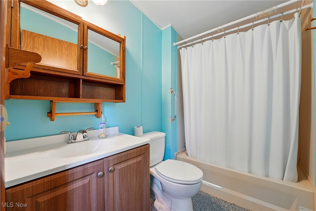 10544 Holcomb Road Newton Falls, OH 44444 - Photo 21 of 32