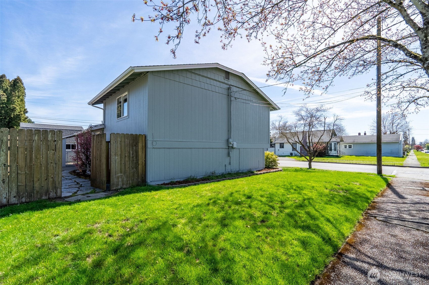 721 West 4th Street Centralia, WA 98531 - Photo 32 of 39