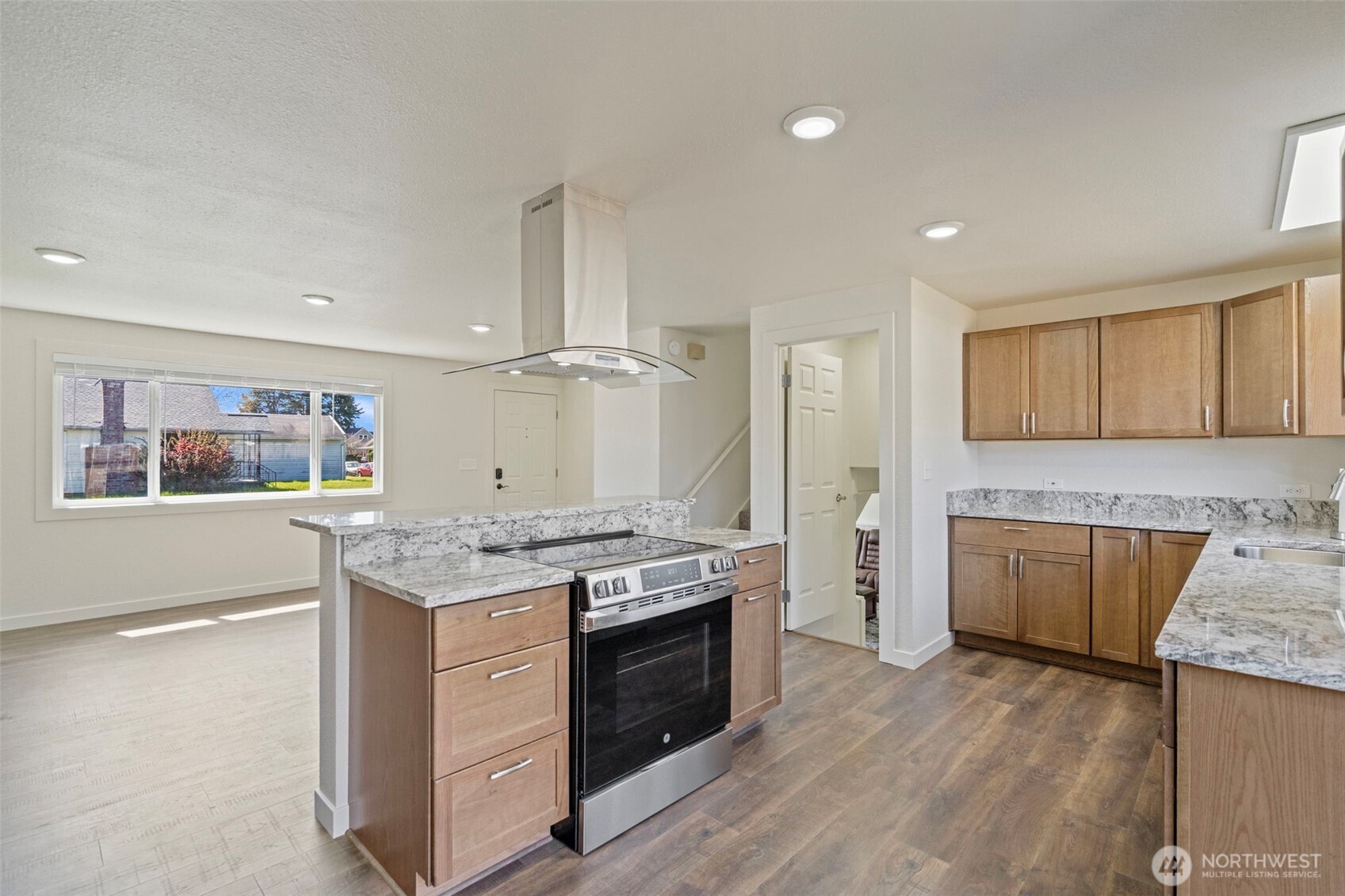 721 West 4th Street Centralia, WA 98531 - Photo 10 of 39