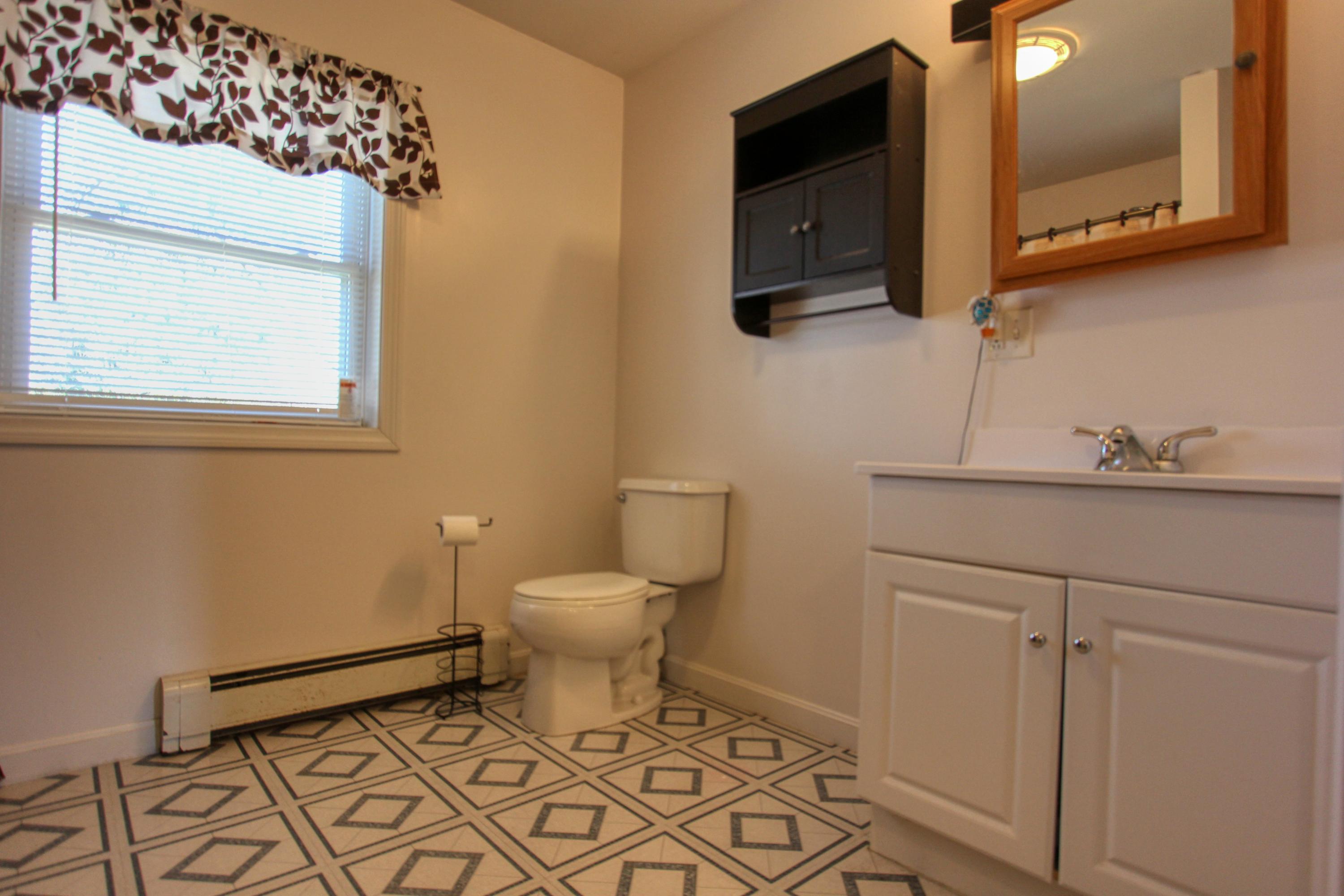 162 Spring Street Lewiston, ME 04240 - Photo 19 of 28 IMG_5645_17
