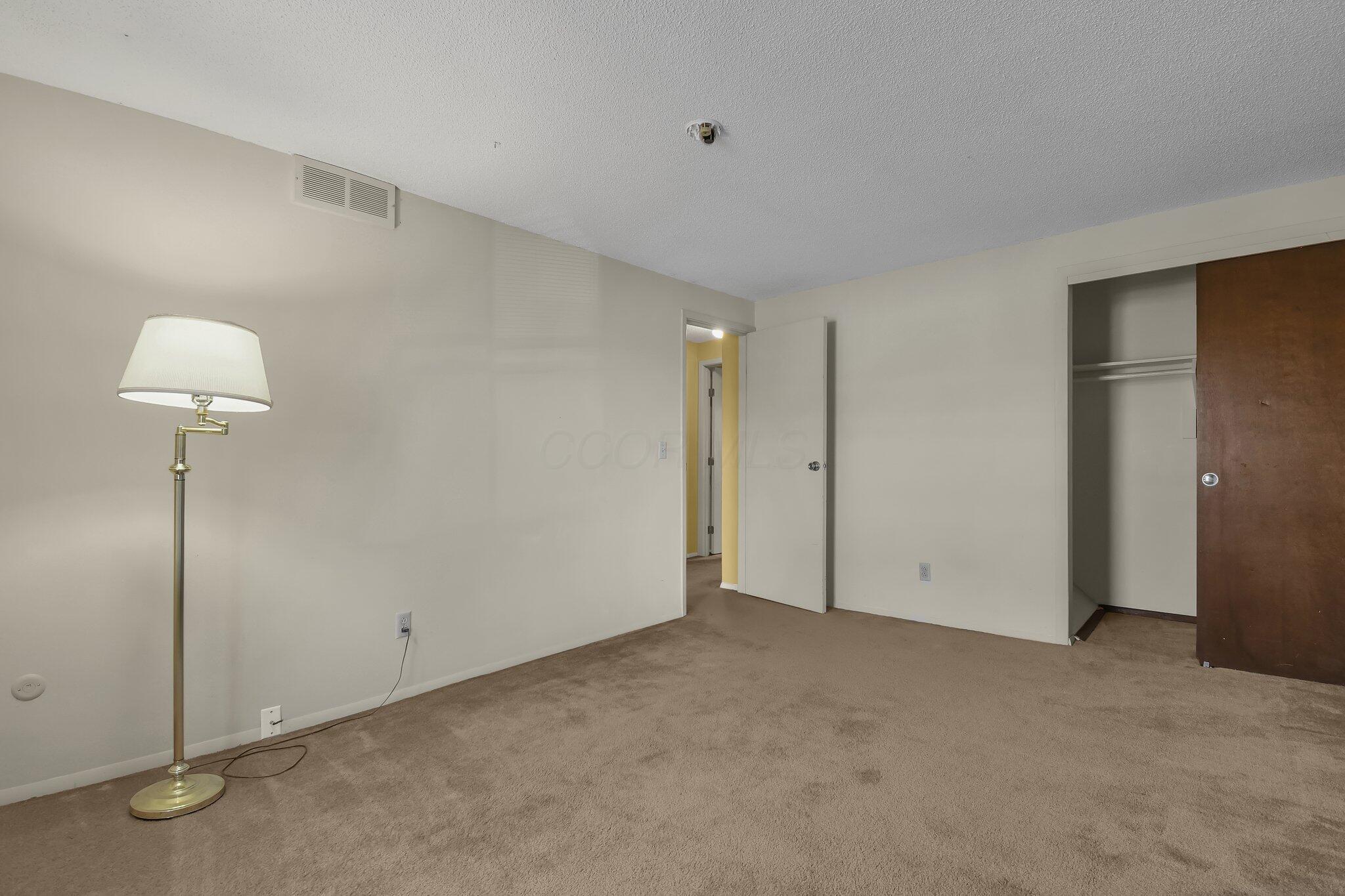 1607 McNaughten Road Columbus, OH 43232 - Photo 24 of 38 26-web-or-mls-1607-mcnaughten-rd