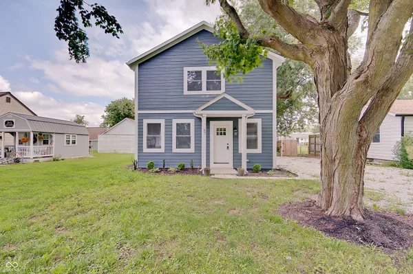 $345,000 | 67 South Tresslar Avenue, Bargersville, IN 46106