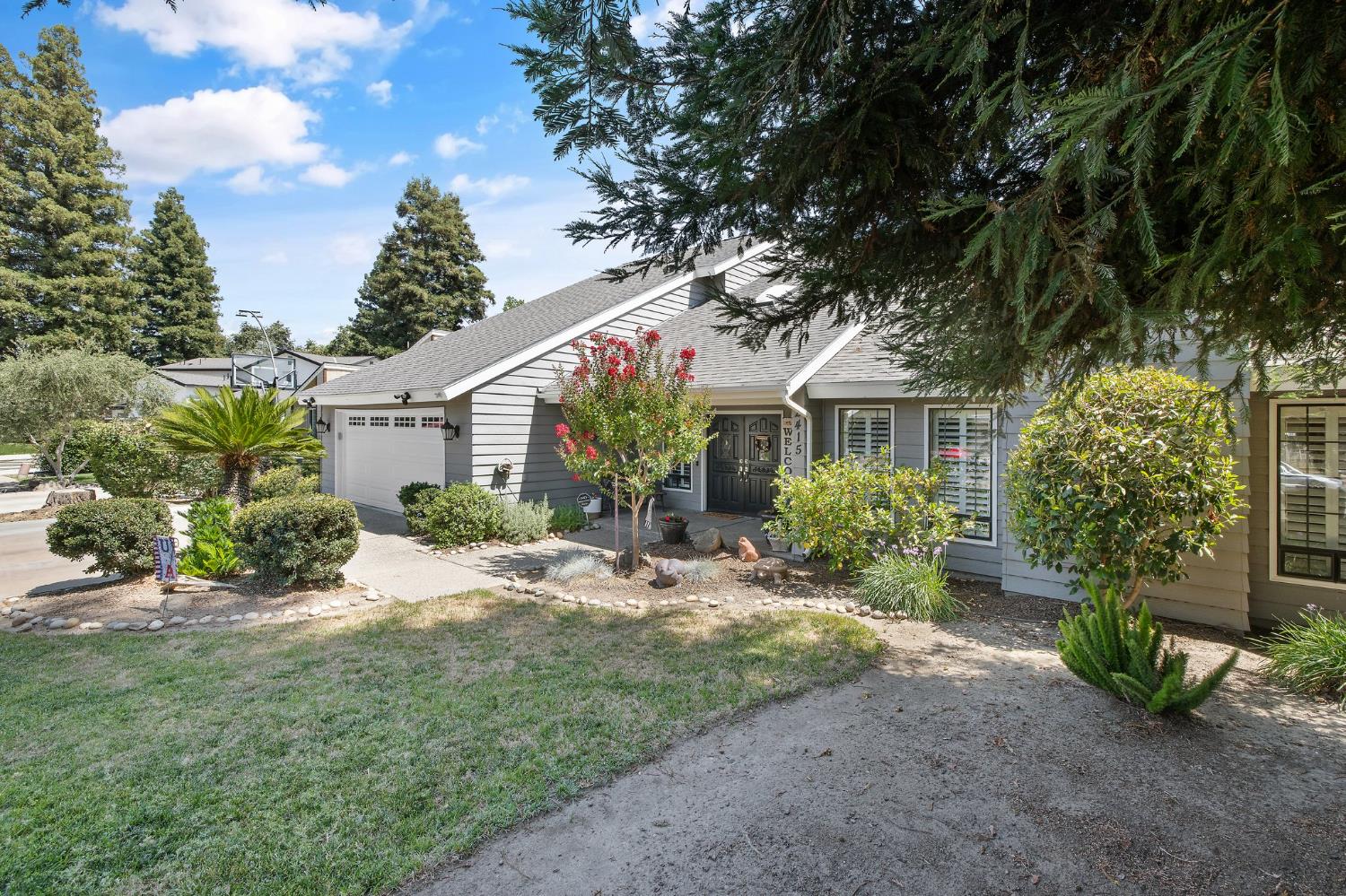2415 East Vassar Dr