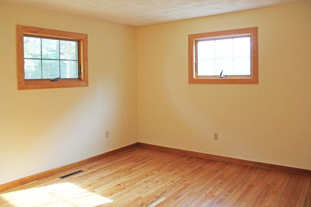 164 Montgomery Road Westfield, MA 01085 - Photo 14 of 27 Gallery Image 14