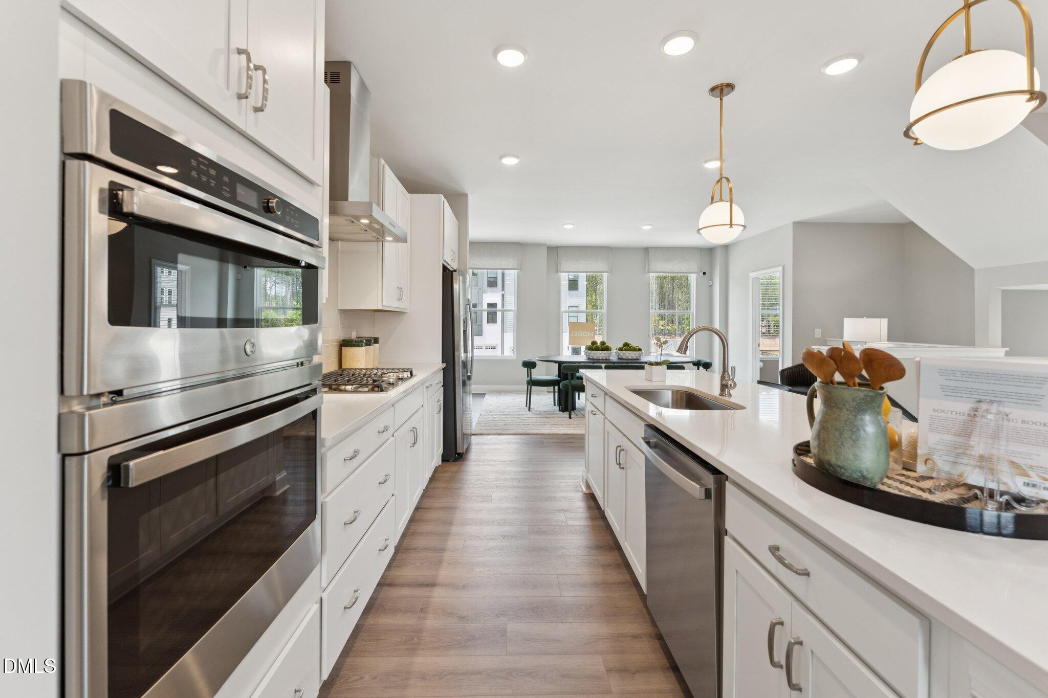 10636 Pleasant Branch Drive Raleigh, NC 27614 - Photo 4 of 40 4