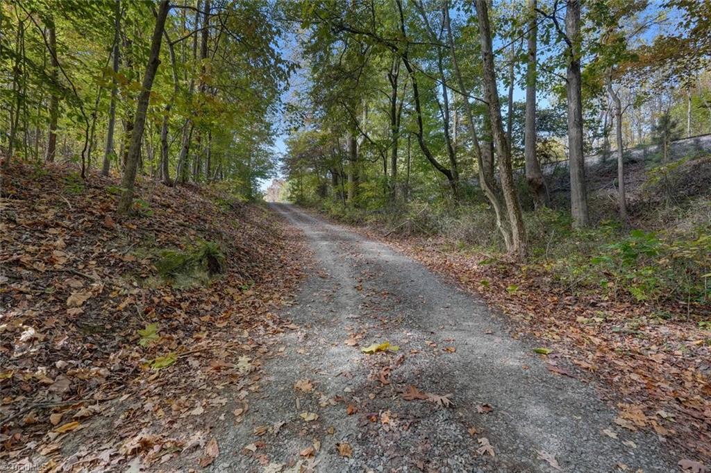 383 Crossover Road Reidsville, NC 27320 - Photo 17 of 49