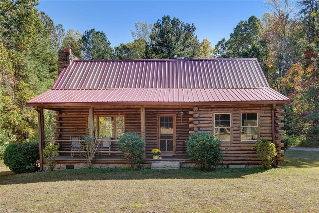 383 Crossover Road Reidsville, NC 27320 - Photo 3 of 49