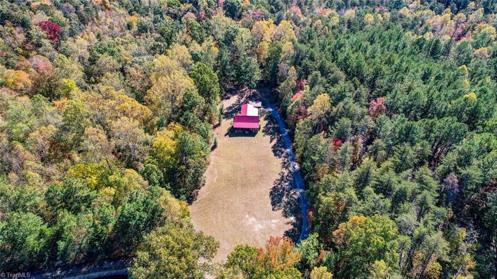 383 Crossover Road Reidsville, NC 27320 - Photo 8 of 49