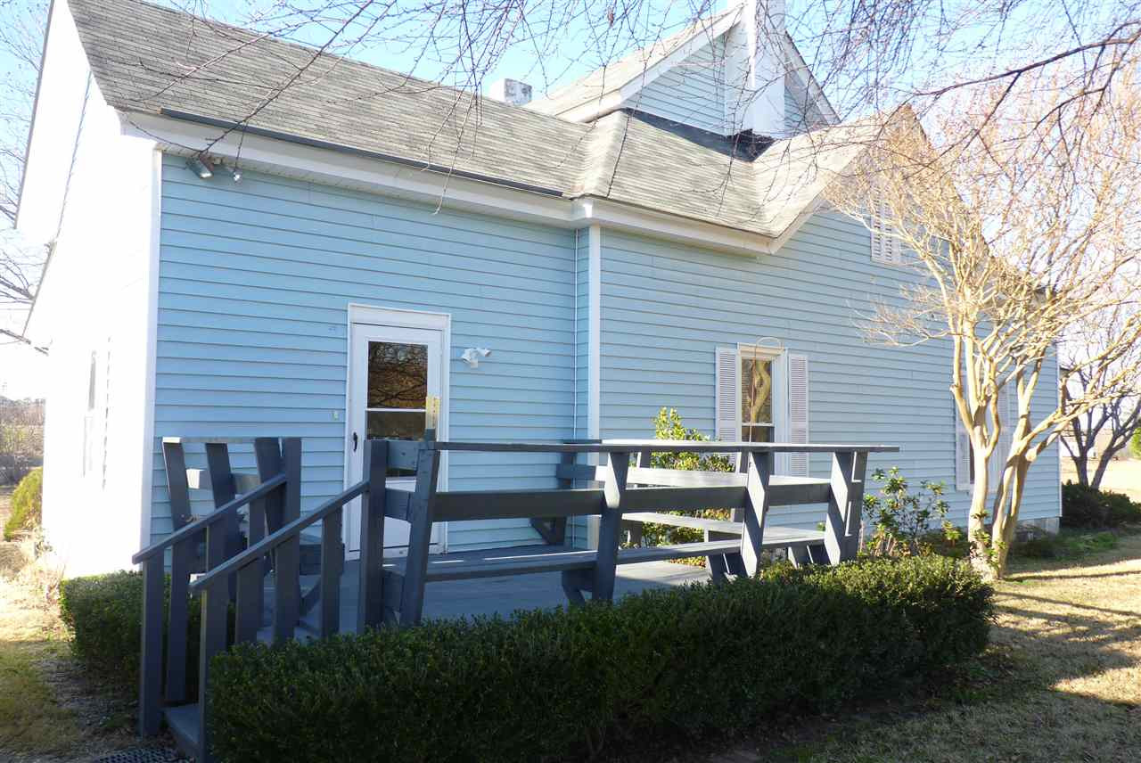 3836 Old Beulah Road Selma, NC 27576 - Photo 20 of 25 Side exterior/Deck