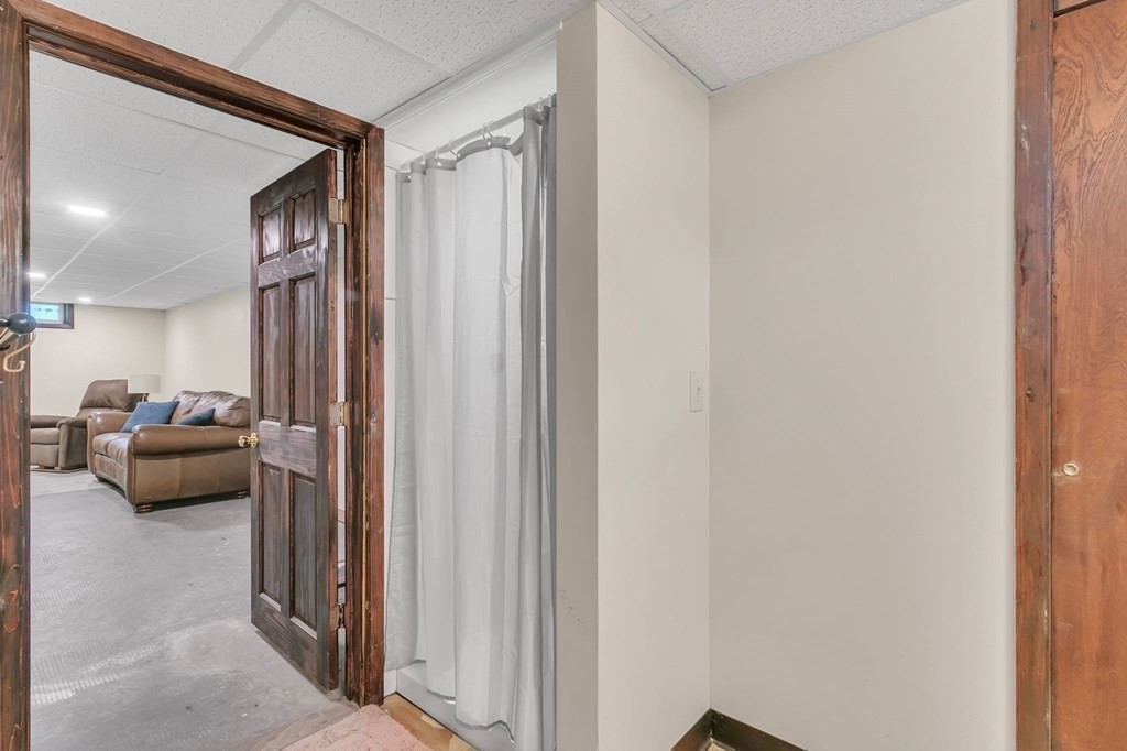 34 Jeanne Marie Street Springfield, MA 01129 - Photo 26 of 35 Gallery Image 26