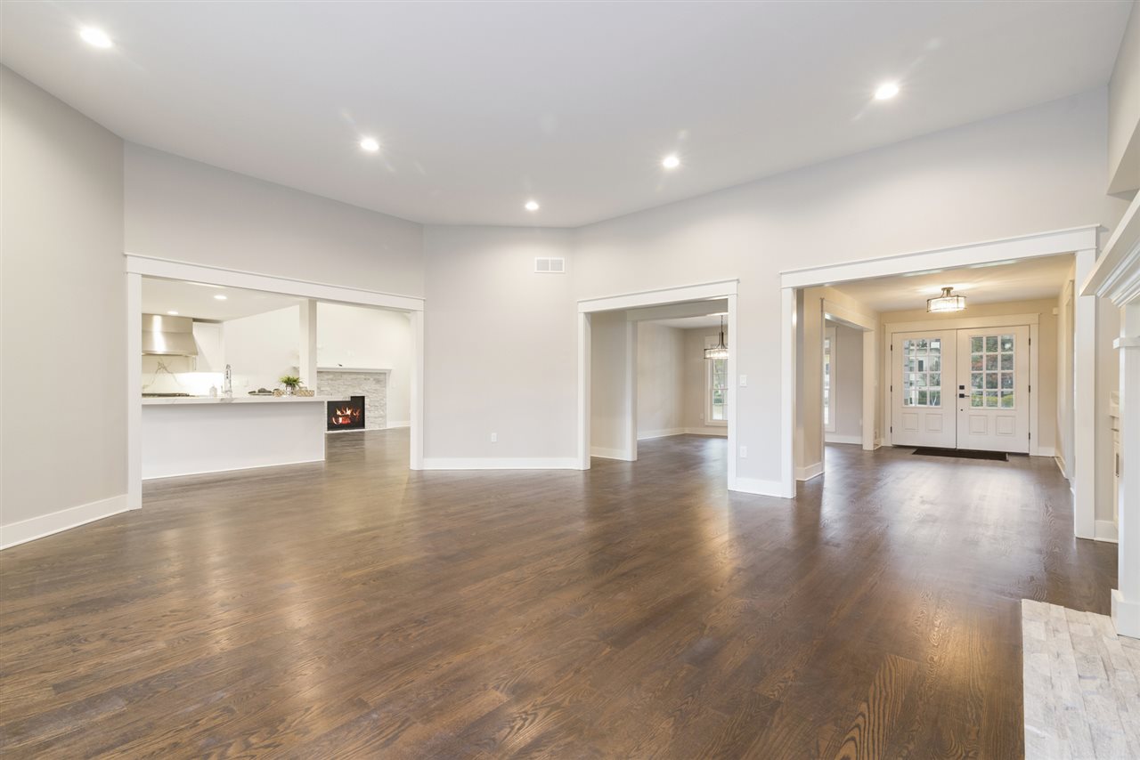 55 Renaud Road Grosse Pointe, MI 48236 - Photo 12 of 33 31393097-11.JPG