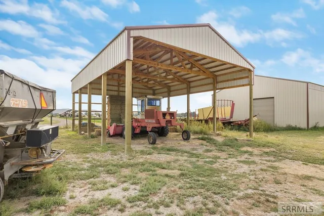 $1,124,000 | 4548 East 250 North, Rigby, ID 83442