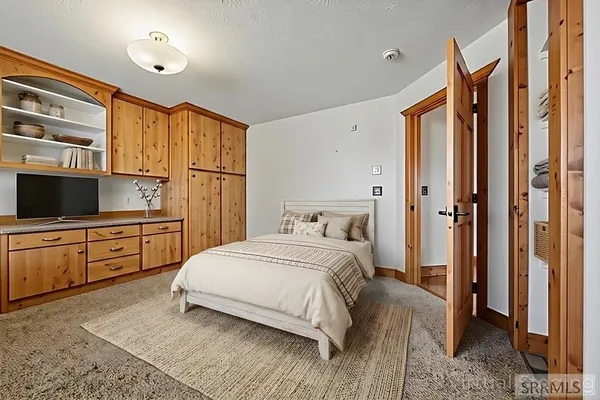 $1,085,000 | 4548 East 250 North, Rigby, ID 83442