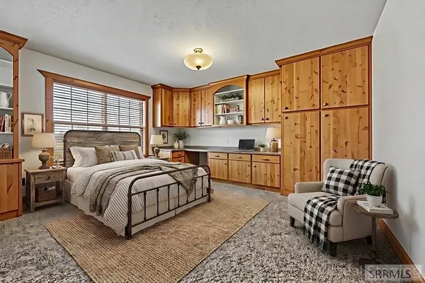 $1,085,000 | 4548 East 250 North, Rigby, ID 83442