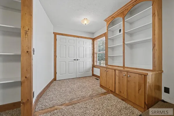 $1,085,000 | 4548 East 250 North, Rigby, ID 83442