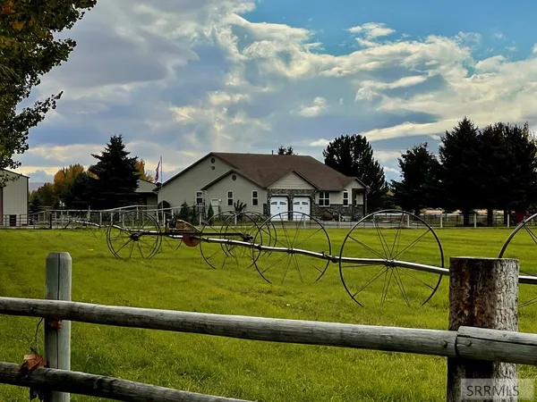 $1,085,000 | 4548 East 250 North, Rigby, ID 83442
