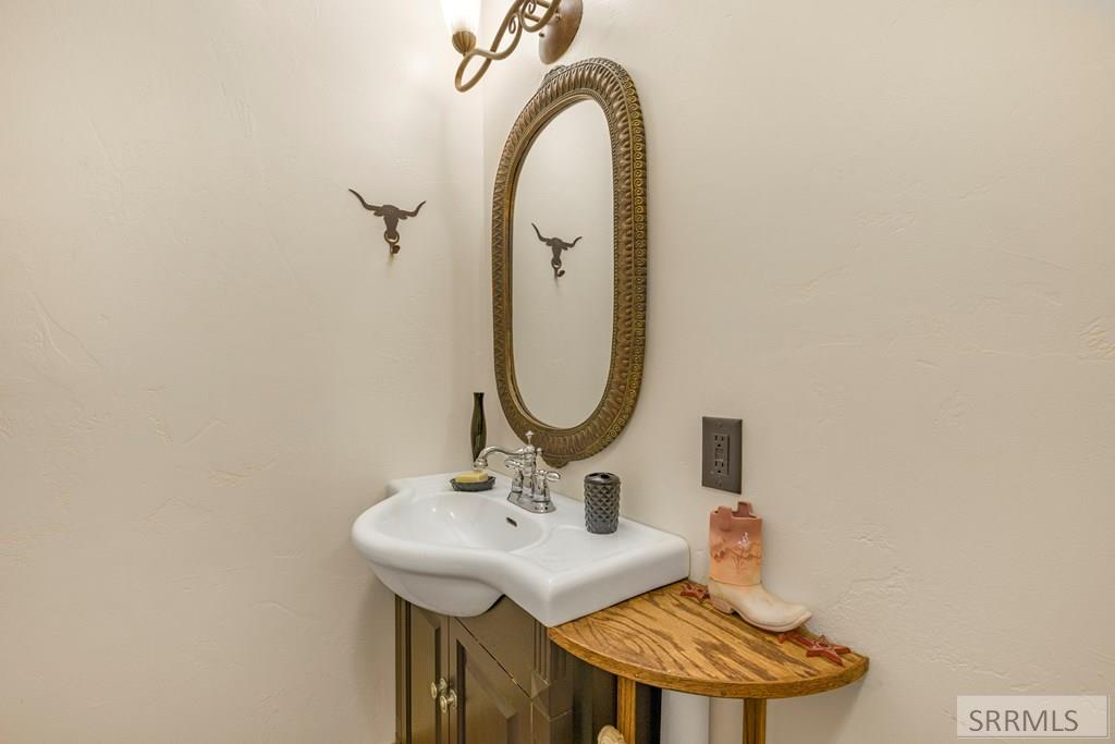 4548 East 250 North Rigby, ID 83442 - Photo 45 of 72 Basement Bathroom