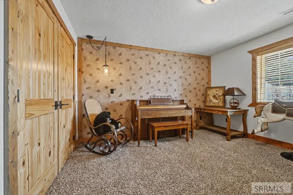 $1,085,000 | 4548 East 250 North, Rigby, ID 83442