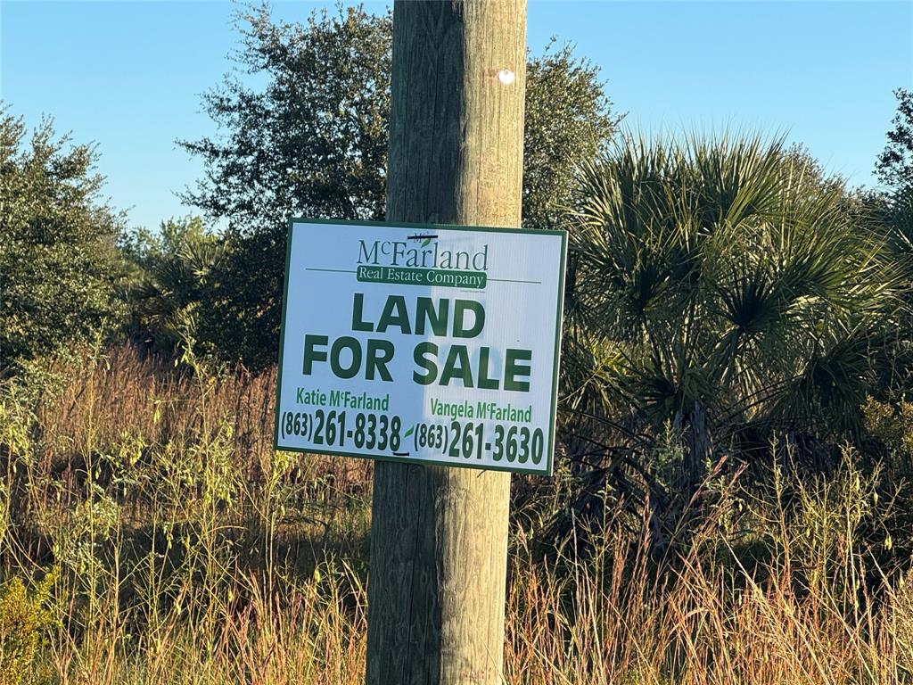 2025 Cabbage Lane Okeechobee, FL 34974 - Photo 10 of 10 a sign on the side of a road