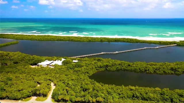 $3,900,000 | 3730 North Ocean Drive, Unit 15C, Singer Island, FL 33404