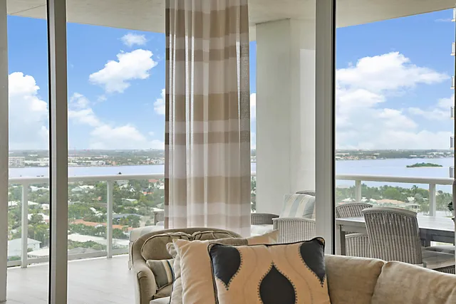 $3,900,000 | 3730 North Ocean Drive, Unit 15C, Singer Island, FL 33404