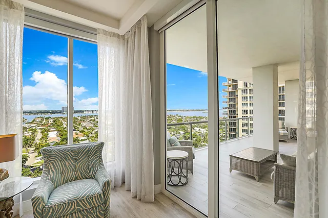 $3,900,000 | 3730 North Ocean Drive, Unit 15C, Singer Island, FL 33404