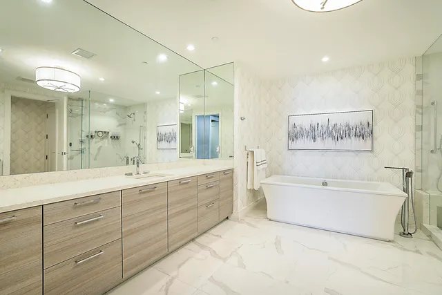 $3,900,000 | 3730 North Ocean Drive, Unit 15C, Singer Island, FL 33404