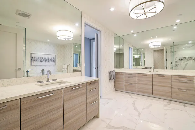 $3,900,000 | 3730 North Ocean Drive, Unit 15C, Singer Island, FL 33404