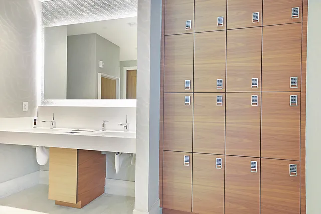 $3,900,000 | 3730 North Ocean Drive, Unit 15C, Singer Island, FL 33404