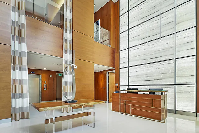 $3,900,000 | 3730 North Ocean Drive, Unit 15C, Singer Island, FL 33404