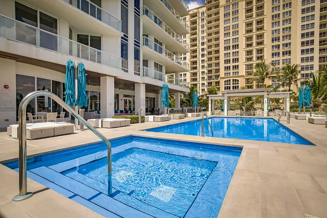 $3,900,000 | 3730 North Ocean Drive, Unit 15C, Singer Island, FL 33404