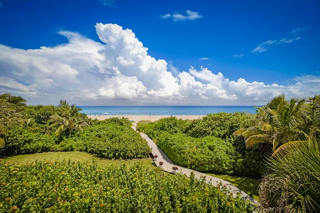 $3,900,000 | 3730 North Ocean Drive, Unit 15C, Singer Island, FL 33404