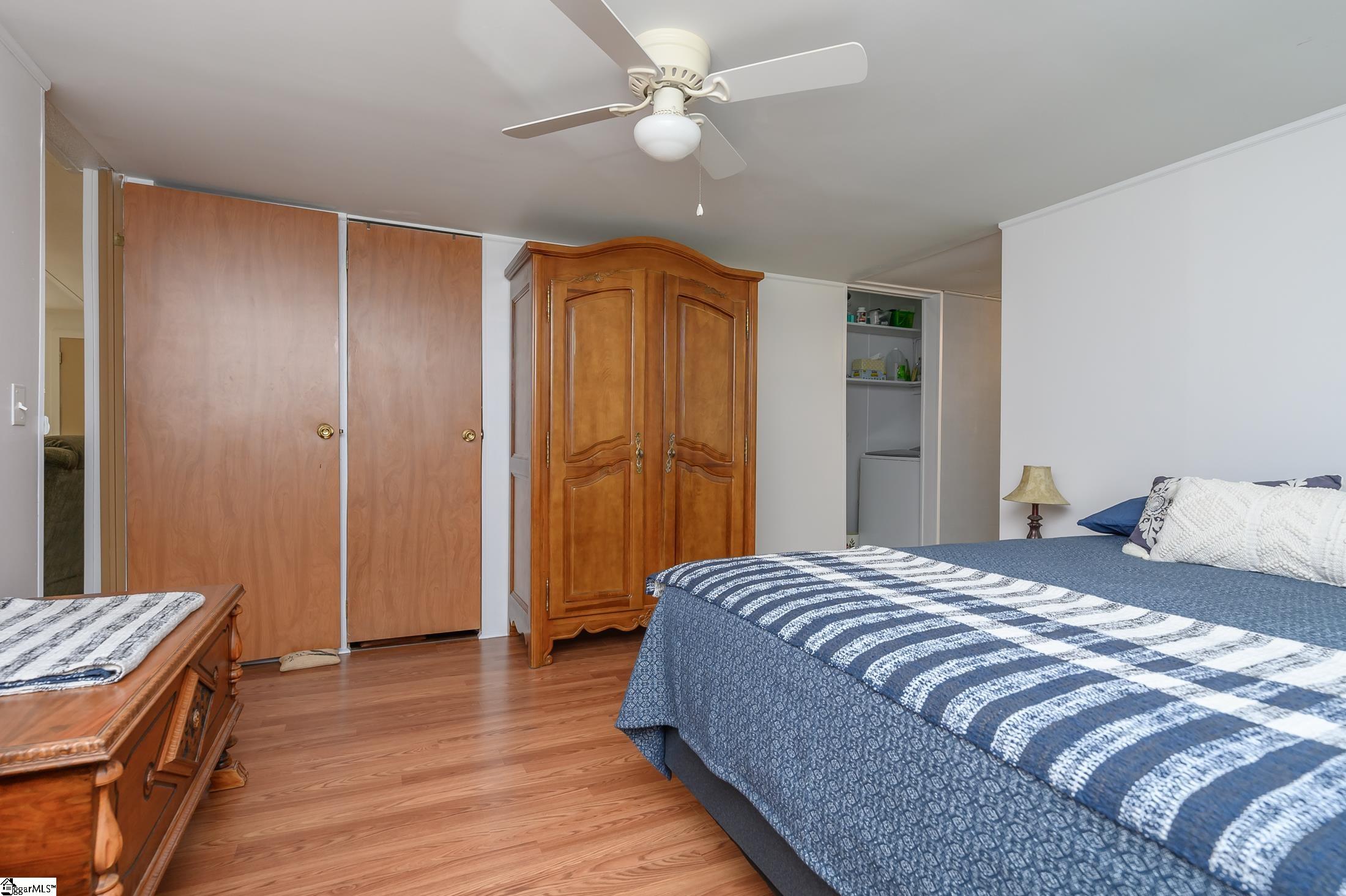 548 Hipps Road Simpsonville, SC 29680 - Photo 14 of 25