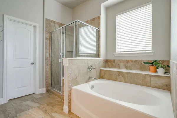 $525,000 | 100 Sendero Oak Drive, Crowley, TX 76036
