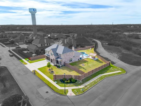 $525,000 | 100 Sendero Oak Drive, Crowley, TX 76036