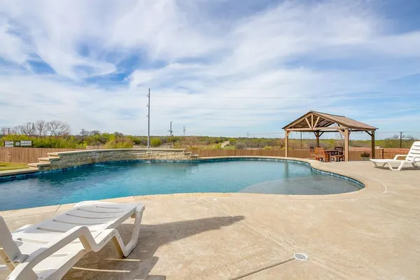 $525,000 | 100 Sendero Oak Drive, Crowley, TX 76036