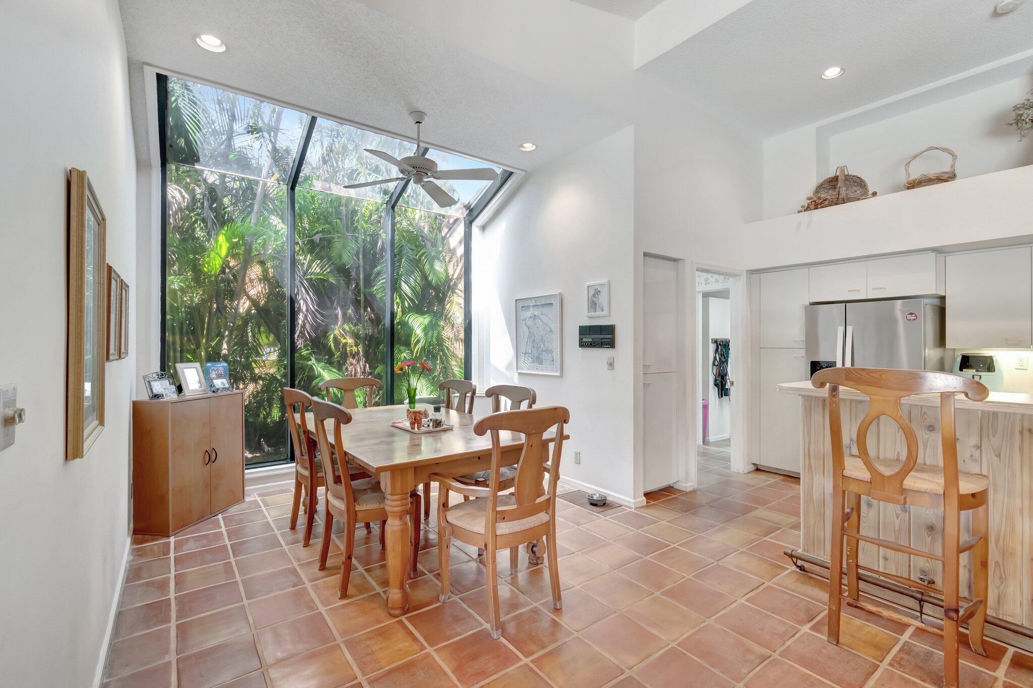 2610 Northwest 49th Street Boca Raton, FL 33434 - Photo 6 of 32 BREAKFAST AREA