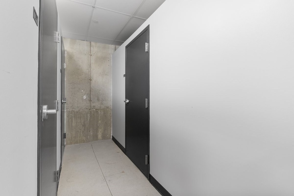 635 Old Post Road, Unit 111 Sharon, MA 02067 - Photo 26 of 32